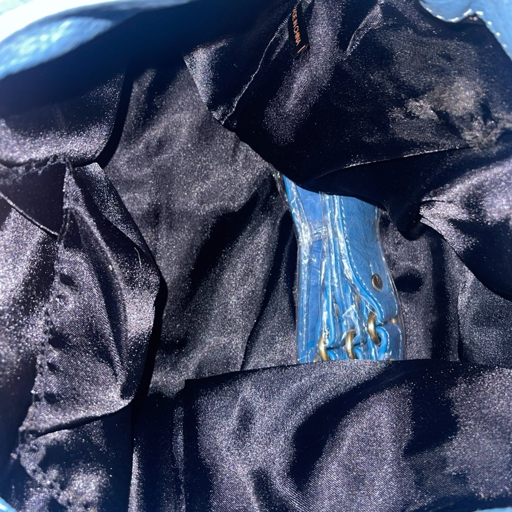 Sabina Hobo blue satchel/large NWOT - Picture 2 of 3